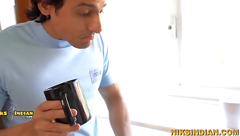 Free Female Orgasm Porn Videos - desiporndude.com